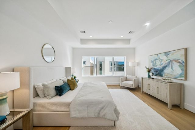 1403 W 21st St C, Houston, TX 77008