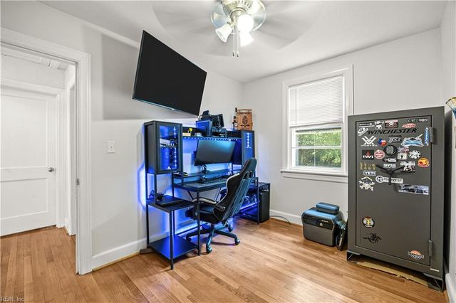 519 Thole ST, Norfolk, VA 23505