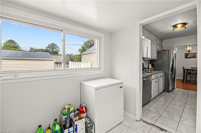 519 Thole ST, Norfolk, VA 23505