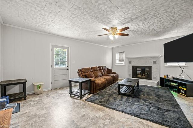 519 Thole ST, Norfolk, VA 23505