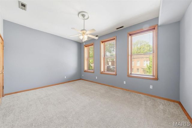 2140 Nebraska Avenue, St Louis, MO 63104