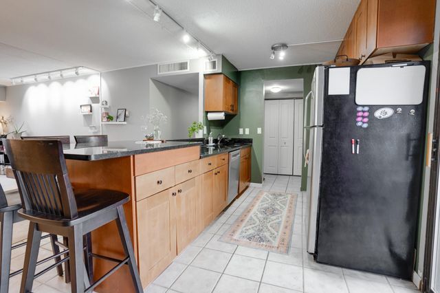 1920 S 1st Street 409, Minneapolis, MN 55454