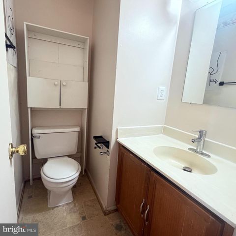 7212 LOST SPRING CT, Lanham, MD 20706