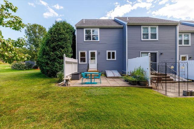 391 Providence Rd 1, Grafton, MA 01560
