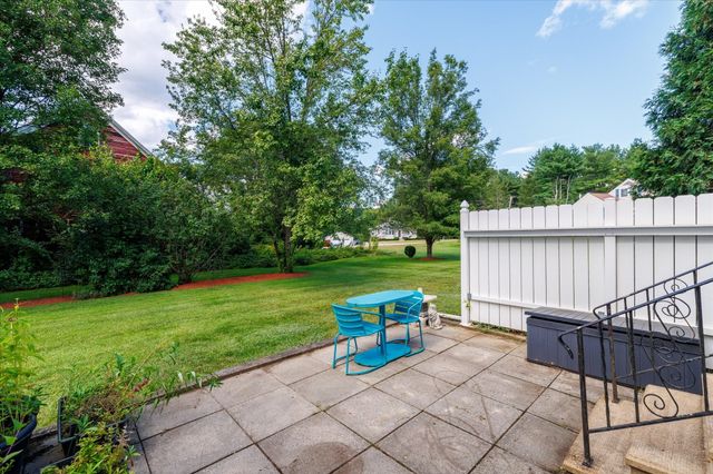 391 Providence Rd 1, Grafton, MA 01560