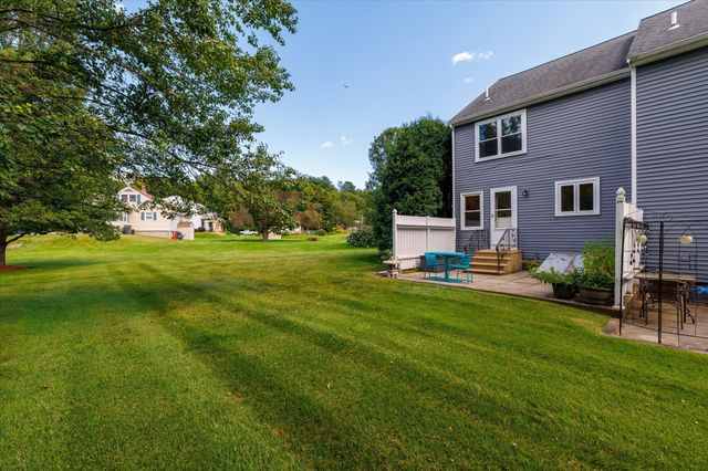 391 Providence Rd 1, Grafton, MA 01560