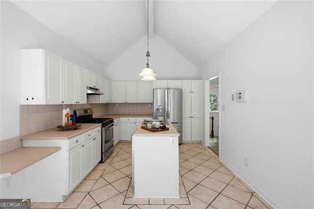 2516 Lorne Court SW, Marietta, GA 30064