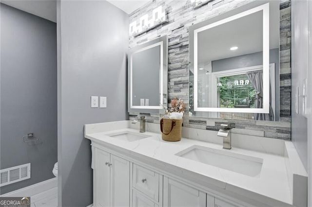 2516 Lorne Court SW, Marietta, GA 30064