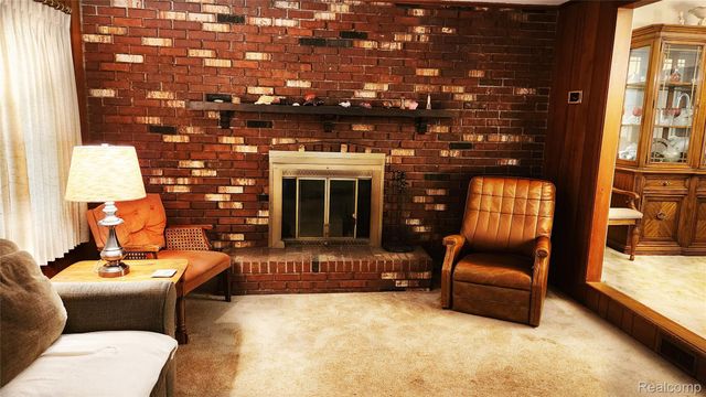 4107 Park Forest Drive, Flint, MI 48507