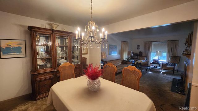 4107 Park Forest Drive, Flint, MI 48507