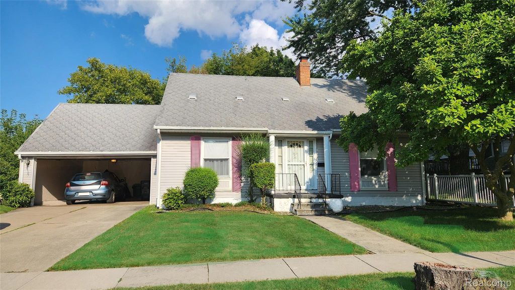 4107 Park Forest Drive, Flint, MI 48507