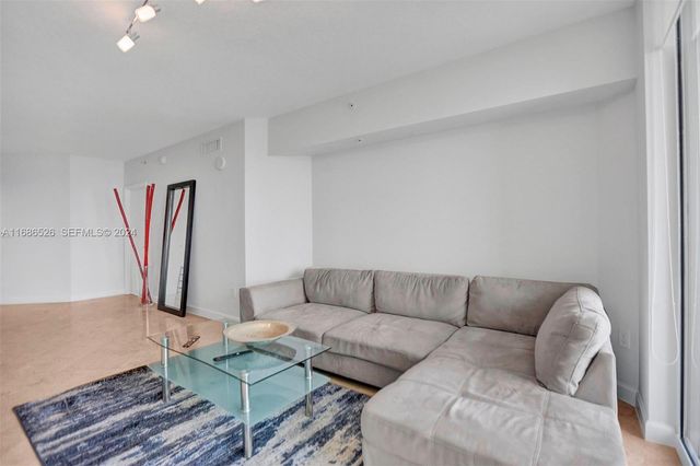 16699 Collins Avenue 3105, Sunny Isles Beach, FL 33160