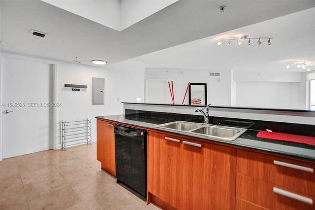 16699 Collins Avenue 3105, Sunny Isles Beach, FL 33160