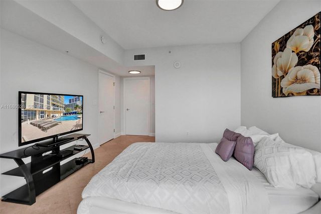 16699 Collins Avenue 3105, Sunny Isles Beach, FL 33160