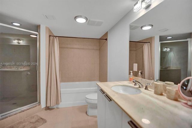 16699 Collins Avenue 3105, Sunny Isles Beach, FL 33160
