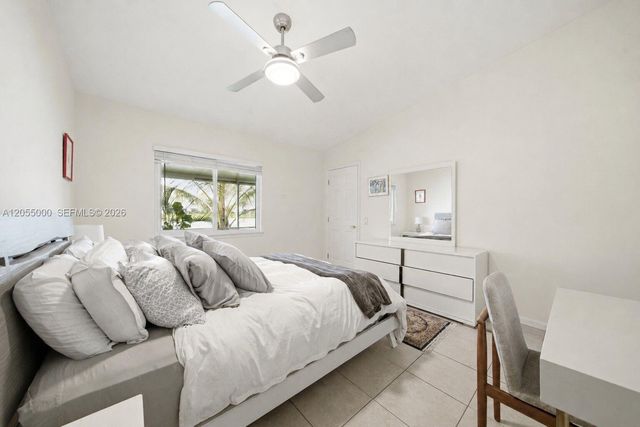 4952 SW 32nd Avenue 140, Dania Beach, FL 33312