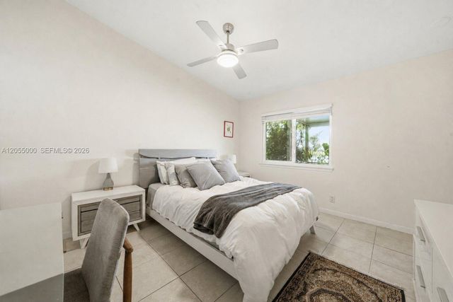 4952 SW 32nd Avenue 140, Dania Beach, FL 33312