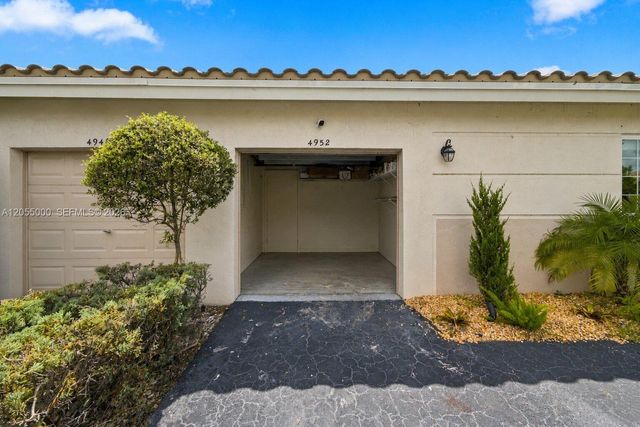 4952 SW 32nd Avenue 140, Dania Beach, FL 33312