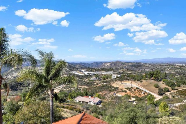 29345 Wilkes Rd, Valley Center, CA 92082