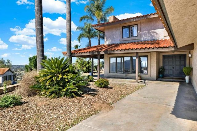 29345 Wilkes Rd, Valley Center, CA 92082