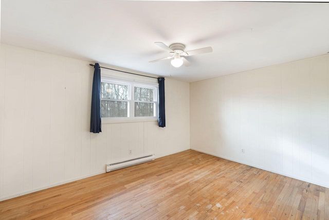 1157 Forest COURT, Hubertus, WI 53033