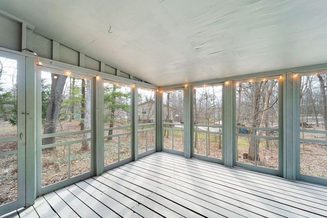 1157 Forest COURT, Hubertus, WI 53033