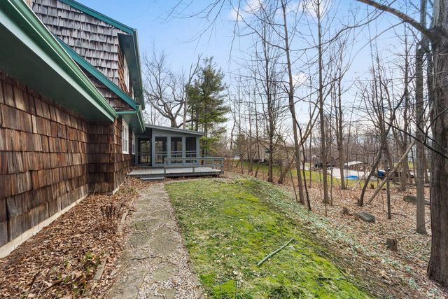 1157 Forest COURT, Hubertus, WI 53033