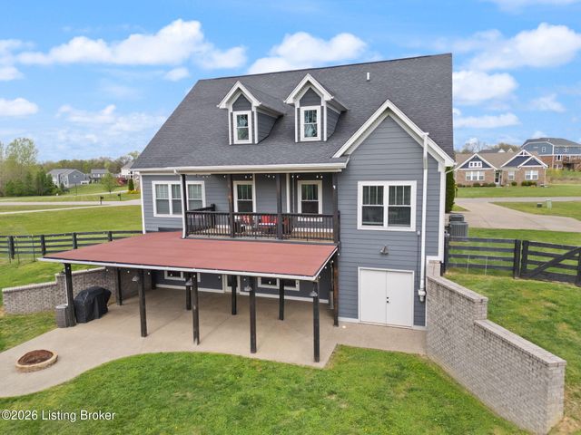 1211 Summit Parks Dr, La Grange, KY 40031