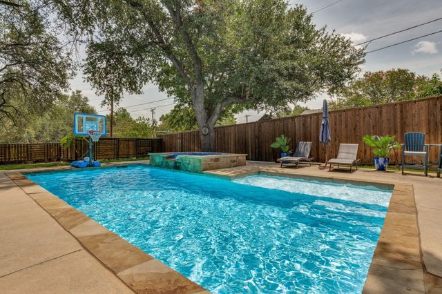 4236 Shannon Drive, Fort Worth, TX 76116