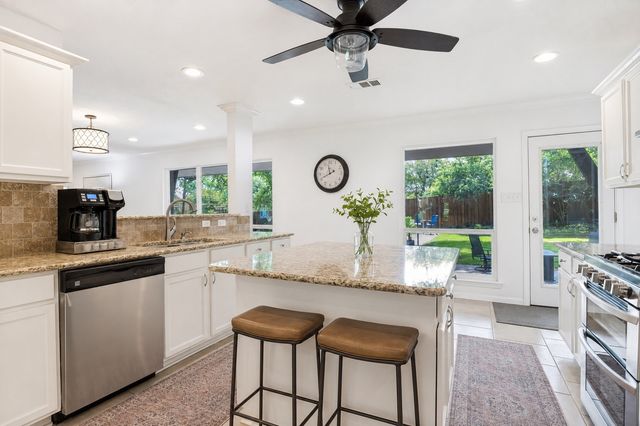 4236 Shannon Drive, Fort Worth, TX 76116
