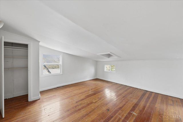 1044 Rosemont Avenue, Cincinnati, OH 45205