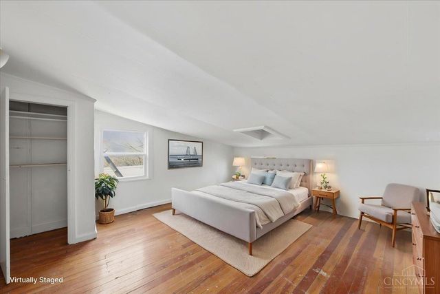 1044 Rosemont Avenue, Cincinnati, OH 45205