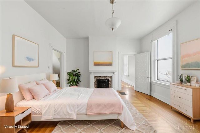 1044 Rosemont Avenue, Cincinnati, OH 45205