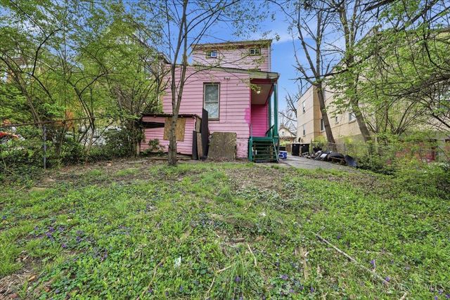 1044 Rosemont Avenue, Cincinnati, OH 45205