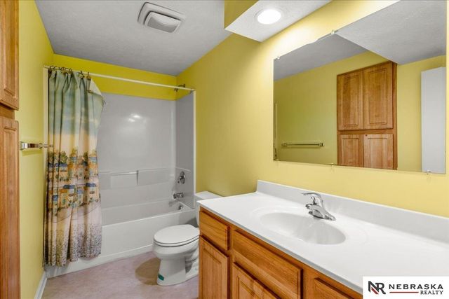 7911 Colby Street, Lincoln, NE 68505