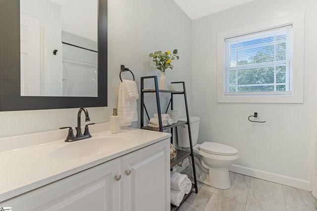 230 Foxhall Road, Spartanburg, SC 29306