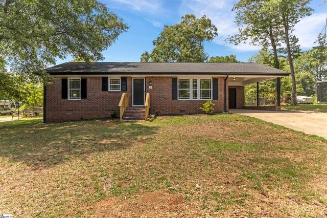 230 Foxhall Road, Spartanburg, SC 29306