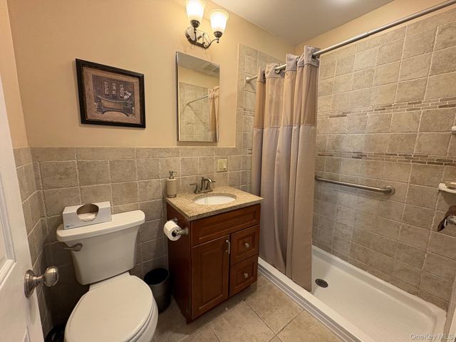 108 Elizabeth Street, Floral Park, NY 11001