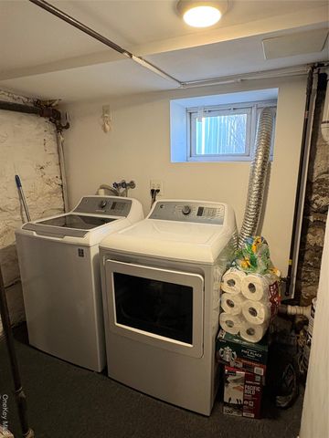 108 Elizabeth Street, Floral Park, NY 11001