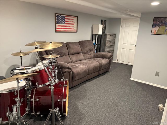 108 Elizabeth Street, Floral Park, NY 11001