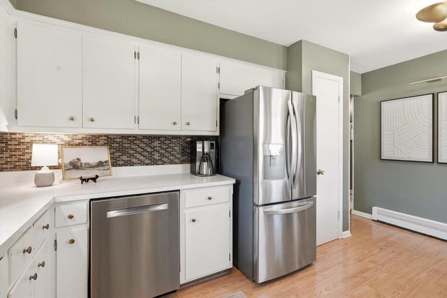 3956 E Edgerton AVENUE, Cudahy, WI 53110