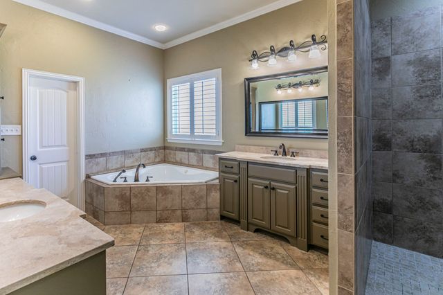 112 Star Ridge Circle, Waco, TX 76657