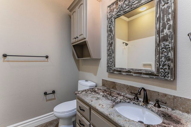 112 Star Ridge Circle, Waco, TX 76657