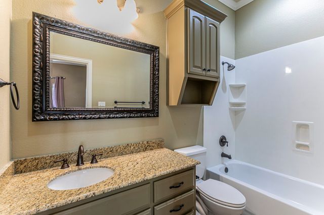 112 Star Ridge Circle, Waco, TX 76657