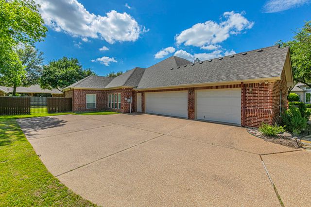 112 Star Ridge Circle, Waco, TX 76657