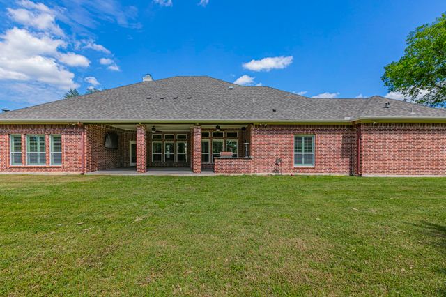 112 Star Ridge Circle, Waco, TX 76657
