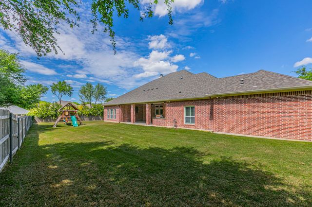 112 Star Ridge Circle, Waco, TX 76657