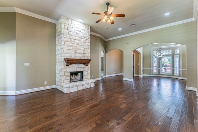 112 Star Ridge Circle, Waco, TX 76657
