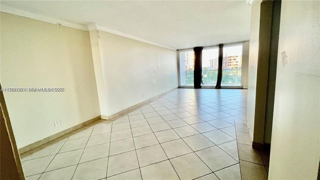 100 Bayview Drive 607, Sunny Isles Beach, FL 33160