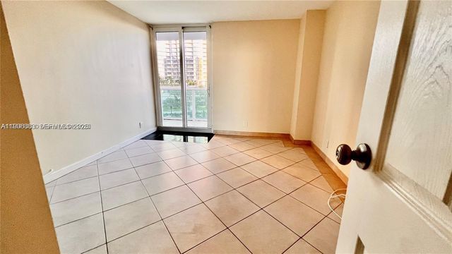 100 Bayview Drive 607, Sunny Isles Beach, FL 33160